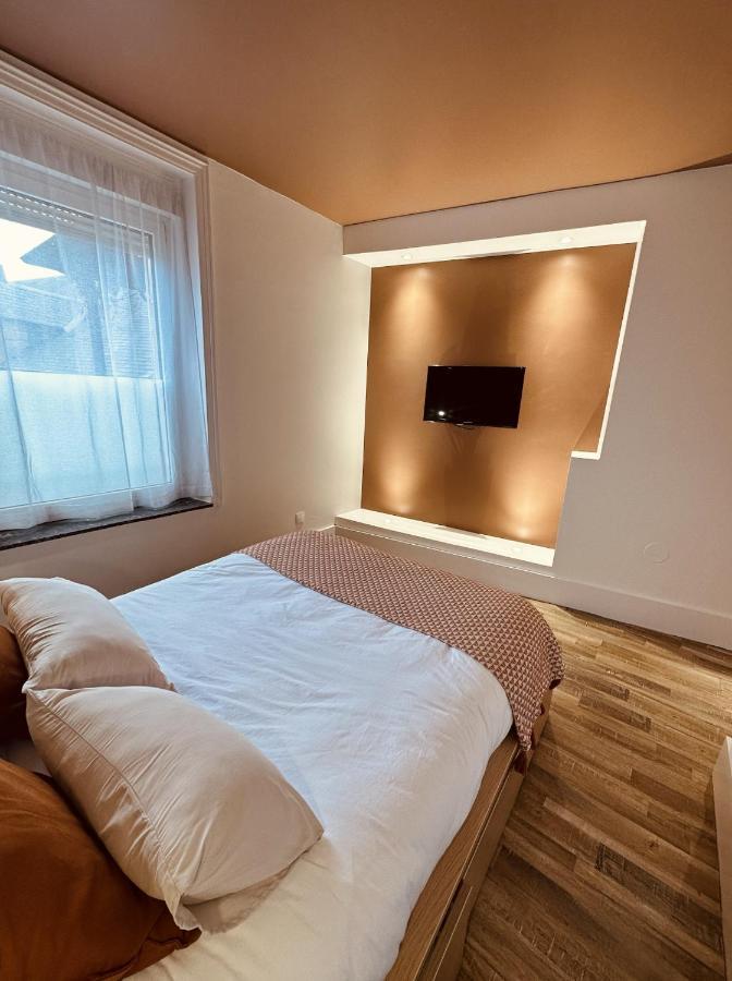 Studio 2 Du Spa Celinie Warcq Ngoại thất bức ảnh